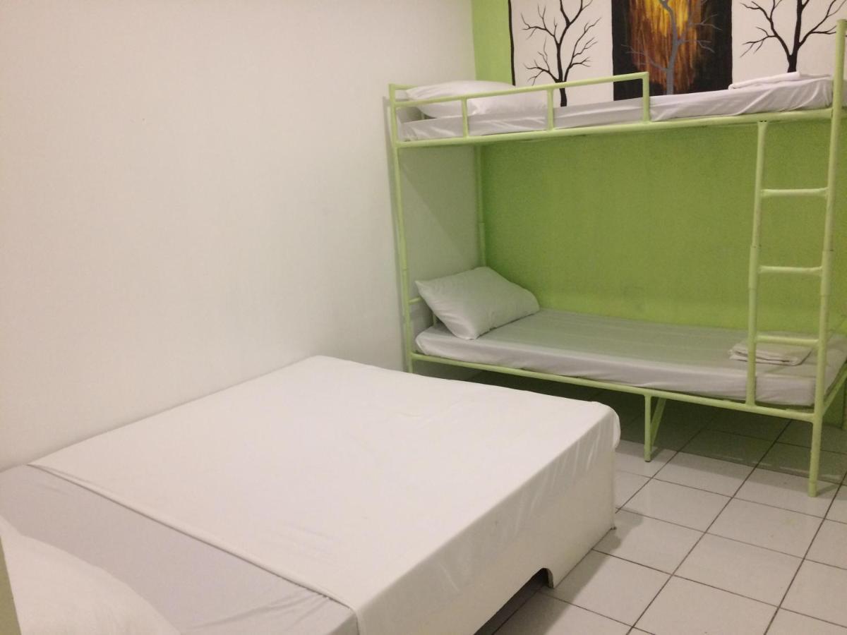 Dormitels.Ph Ermita Vandrehjem Manila Eksteriør billede